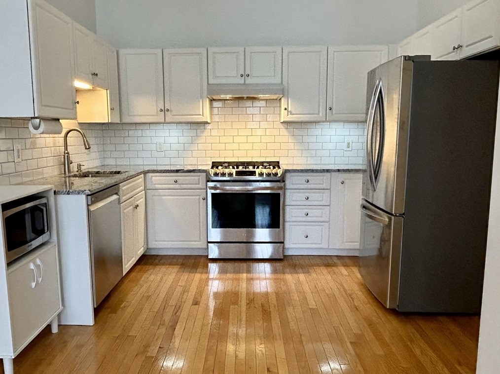 58 Almont St Apt 6, Malden, MA 02148