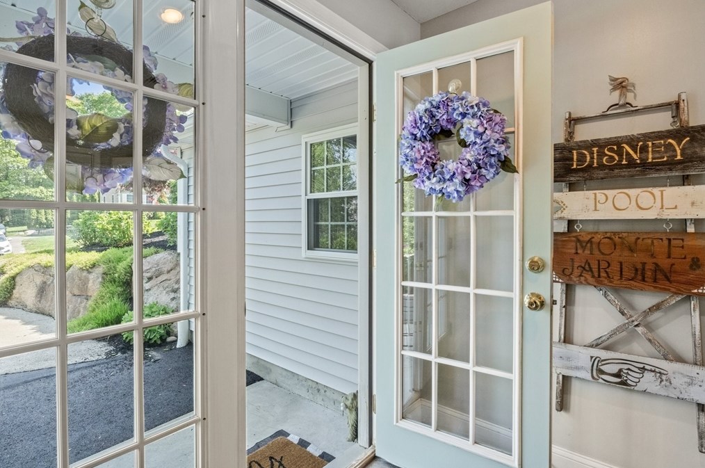 36 Chershire Ave, New Bedford MA 02743-2512 exterior