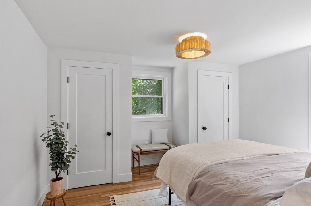 12 Seneca Dr, Hudson MA  01749-3126 exterior