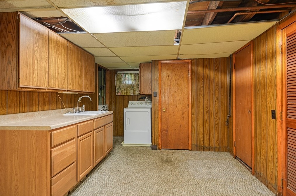 21 Fernglade Rd, Burlington MA 01803-2431 exterior