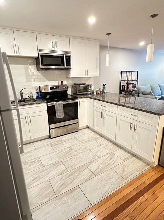 121 Tremont St Apt 420, Boston, MA