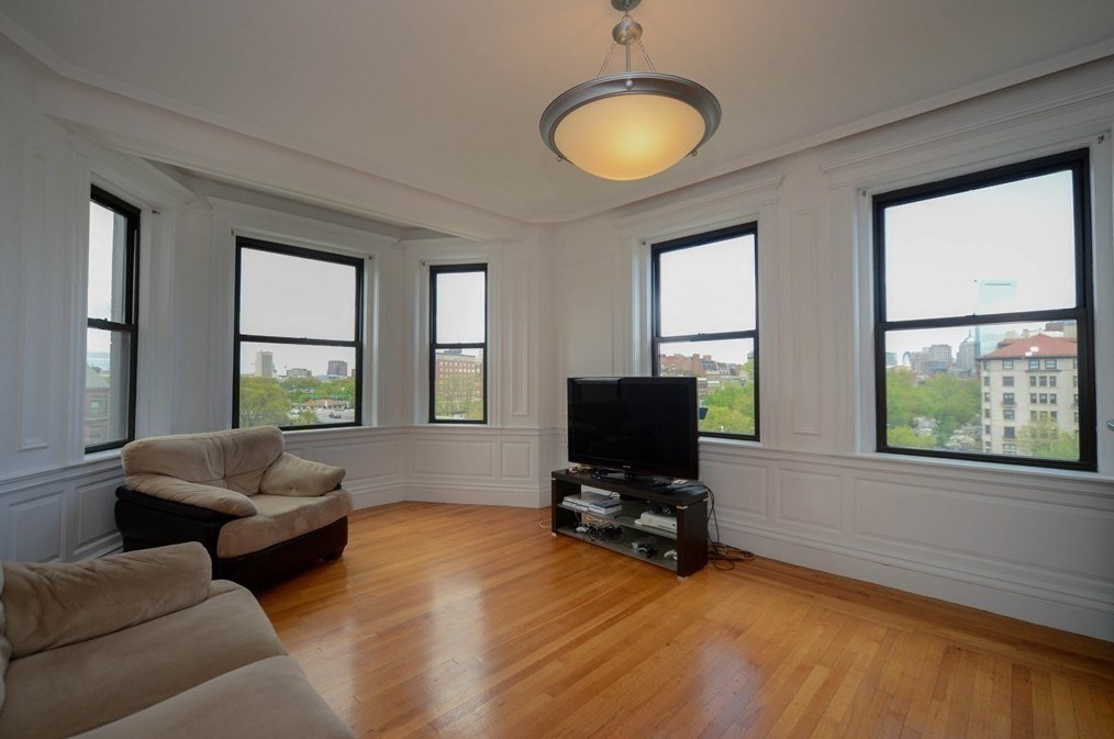 464-466 Commonwealth Ave #63, Boston, MA 02215