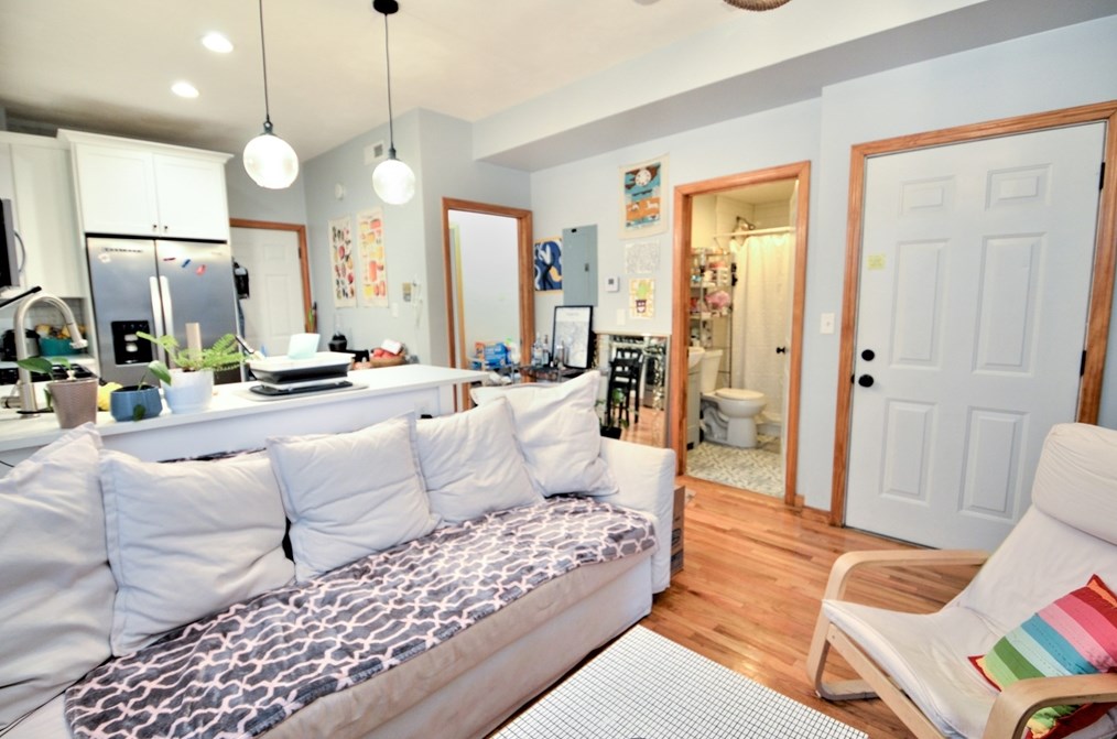 179 Putnam St #2, Boston, MA 02128