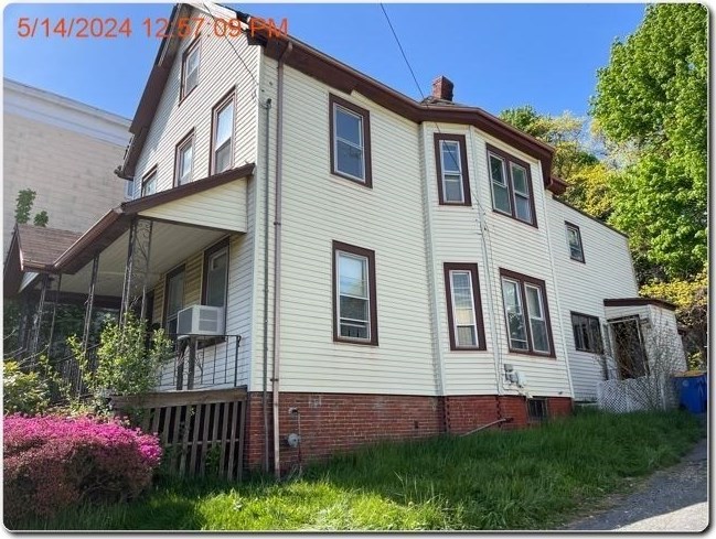 62 Locust St, Winthrop, MA 02152