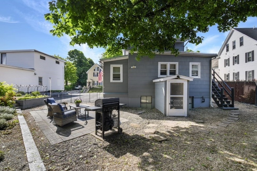 10 Short St, Leominster MA 01453 exterior