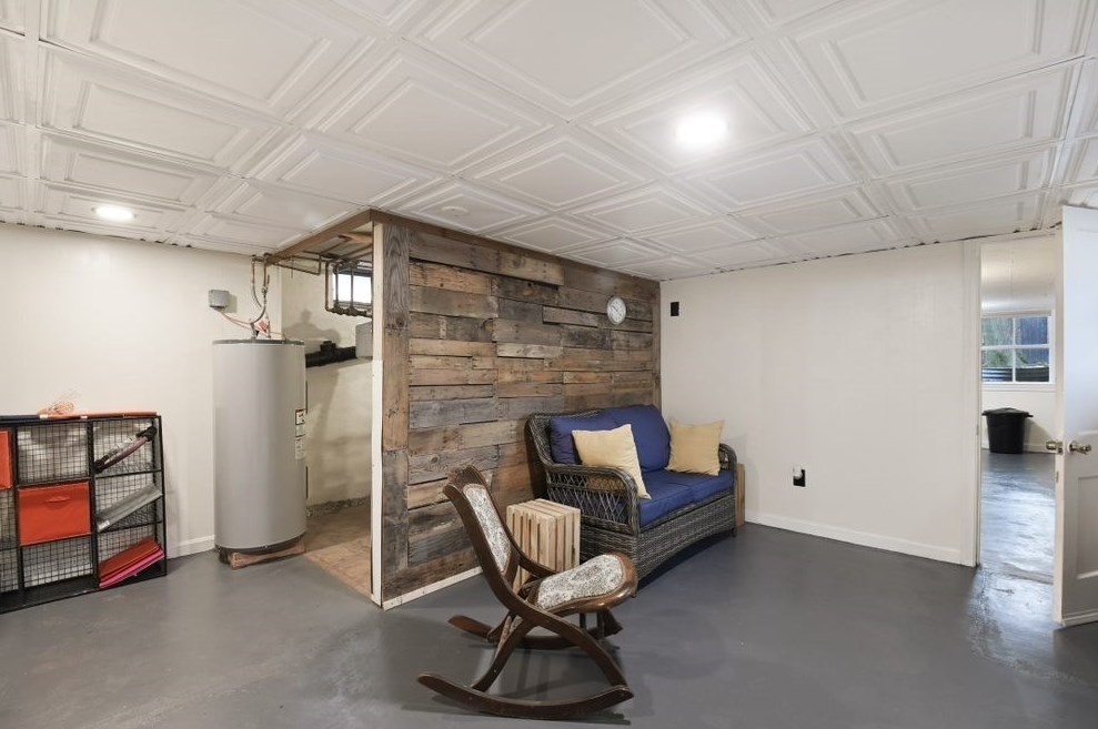 10 Short St, Leominster MA 01453 exterior