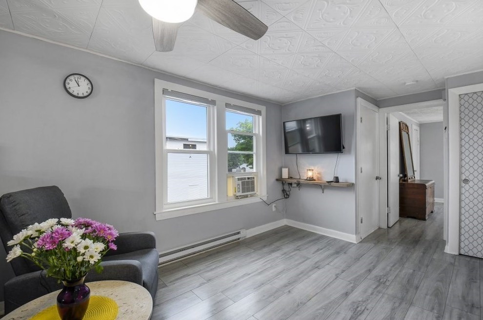 10 Short St, Leominster MA 01453 exterior