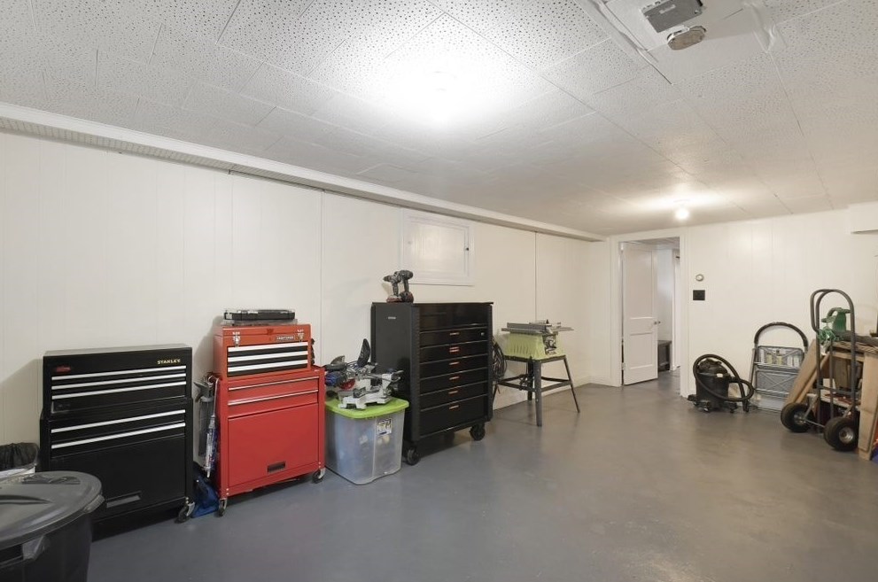 10 Short St, Leominster MA 01453 exterior