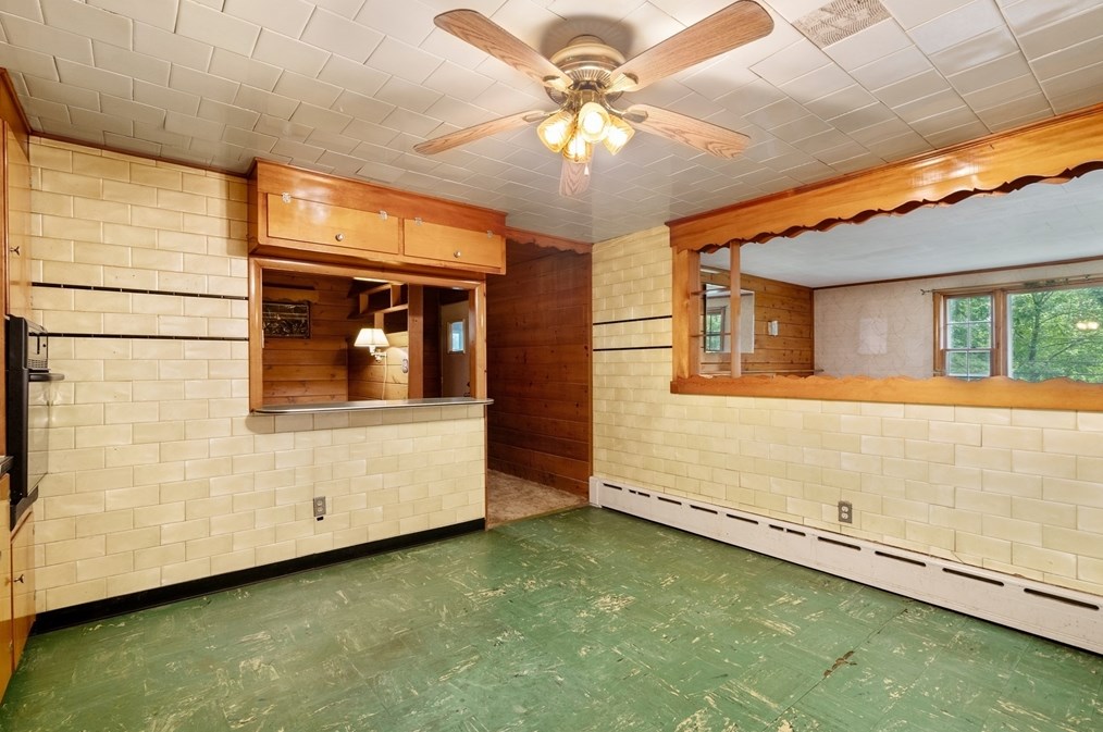 110 Leland Hl Rd, Sutton MA 01590-2913 exterior