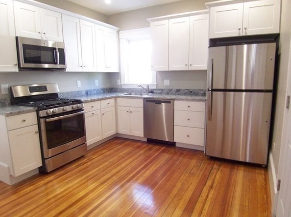 14 Varnum St #2, Arlington, MA 02474