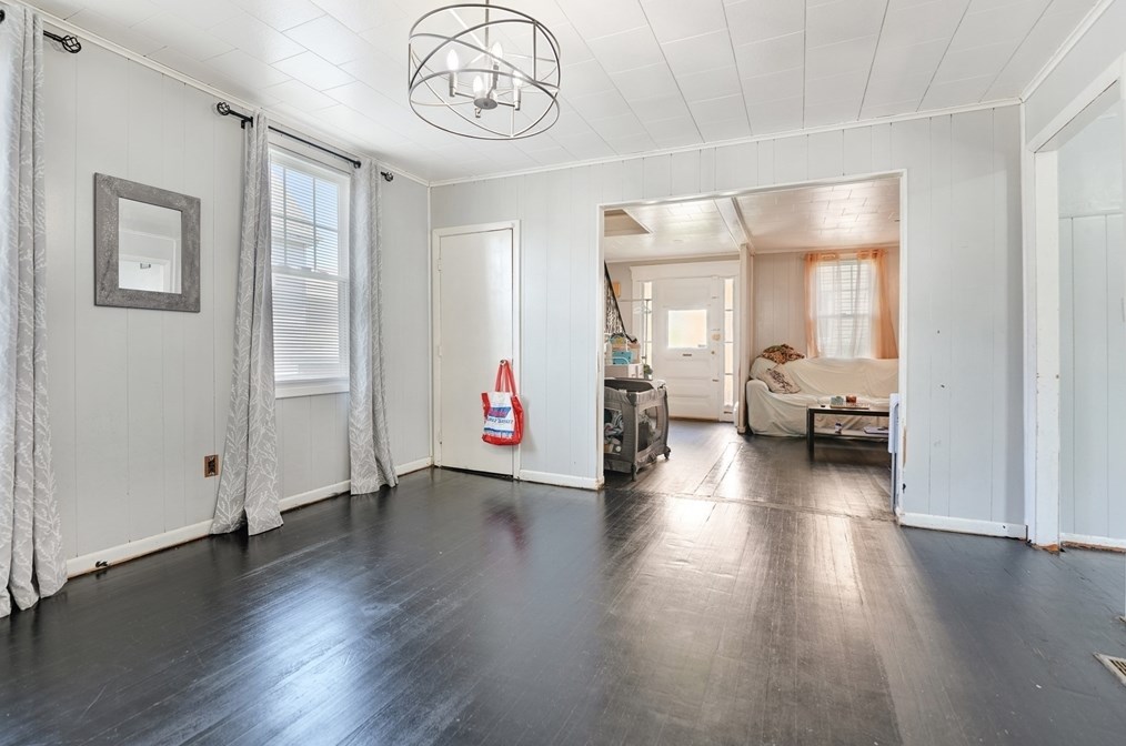 150 Fair St, New Bedford MA 02740-3153 exterior