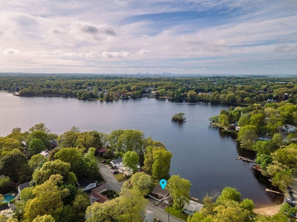 48 Morningside Path, Weymouth MA  02189-1920 exterior