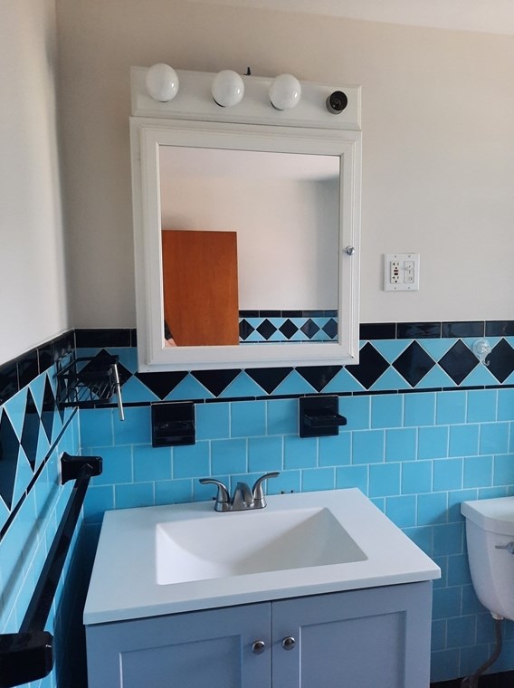 173 Chapel St, Newton MA  02458-1307 exterior