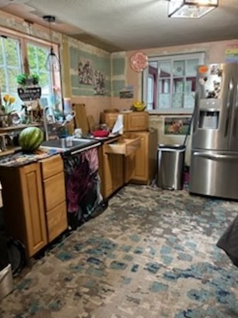 2303 Turnpike St, North Andover MA 01845-5813 exterior