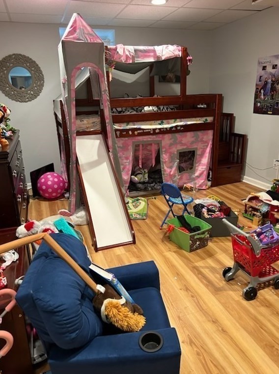 2303 Turnpike St, North Andover MA 01845-5813 exterior