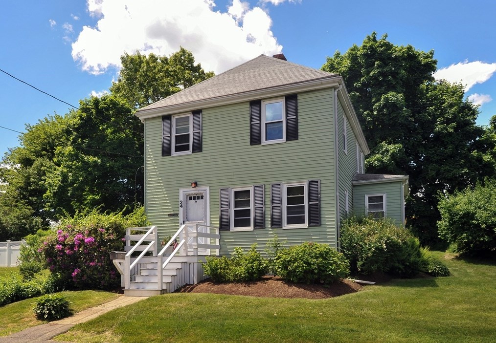 24 Shepard Rd, Braintree, MA 02184