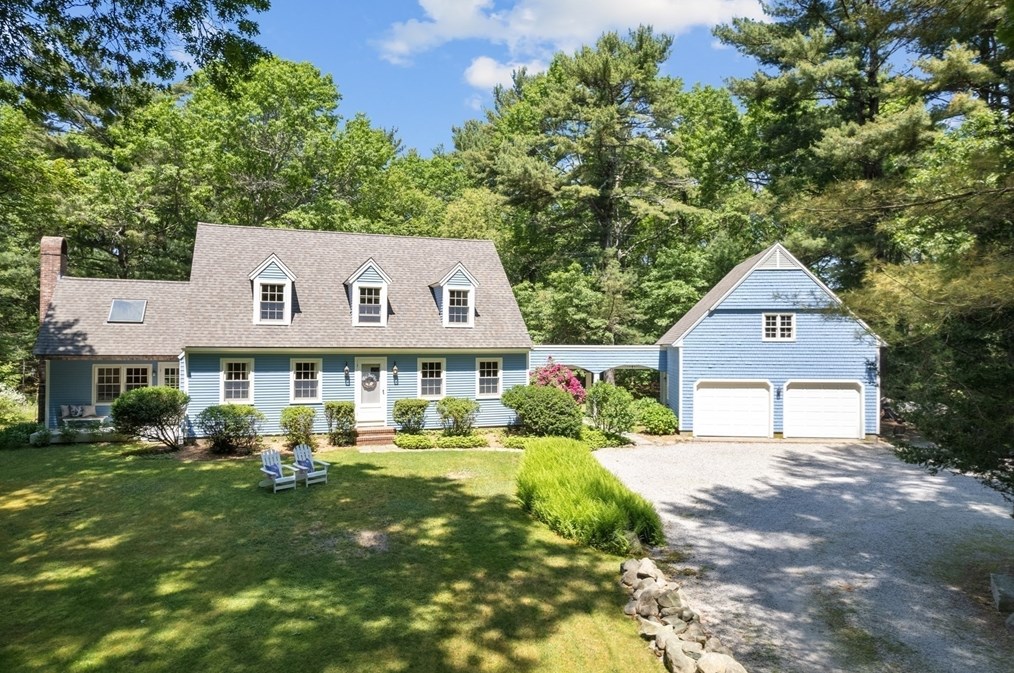 62 Bravender Rd, Duxbury, MA 02332 exterior