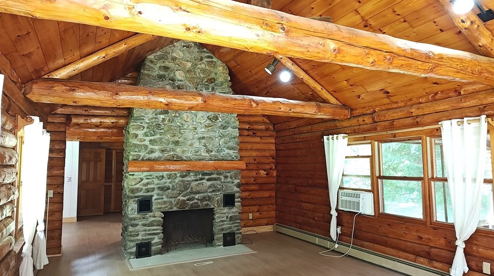55 Foster Hill Rd, West-Brookfield, MA 01585 exterior