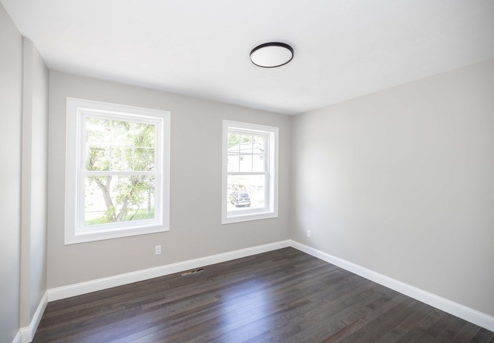 30 Enid St, Worcester MA 01604 exterior