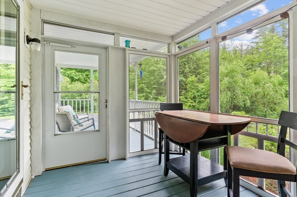 706 Conant Rd, Royalston MA 01331-9453 exterior