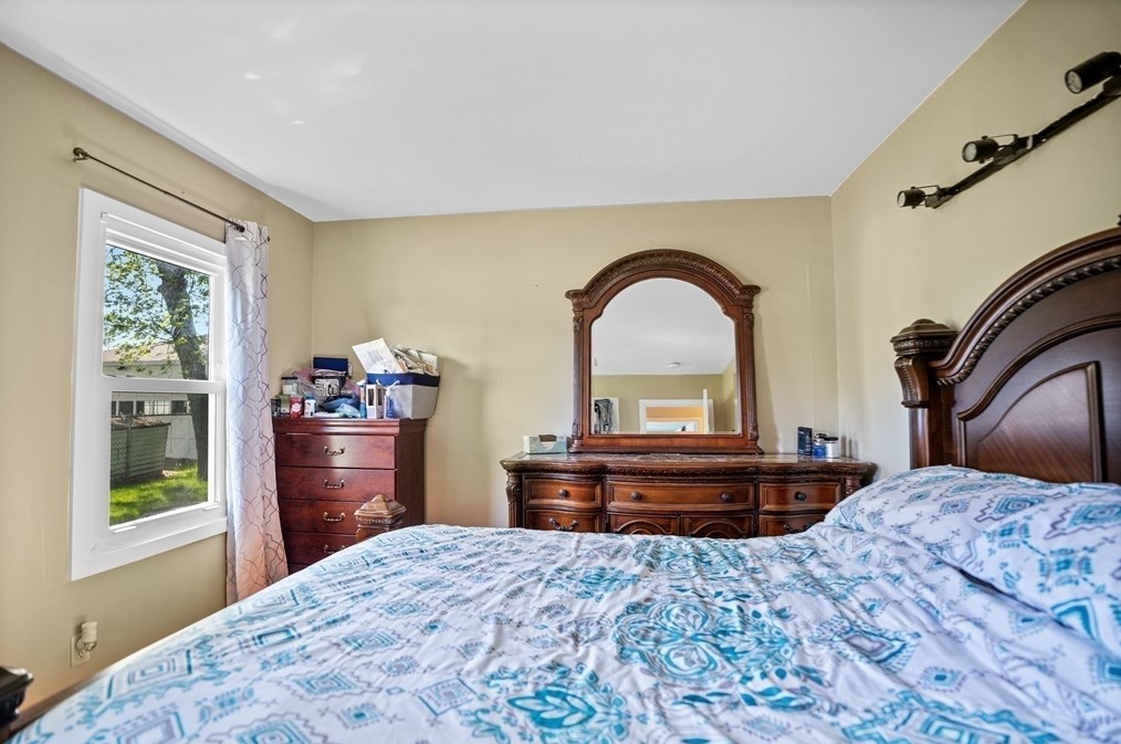 151 Bowdoin St, Lawrence MA 01843-2109 exterior