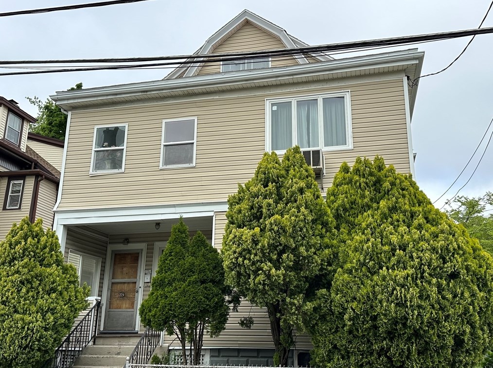 226-228 School St, Somerville, MA 02145