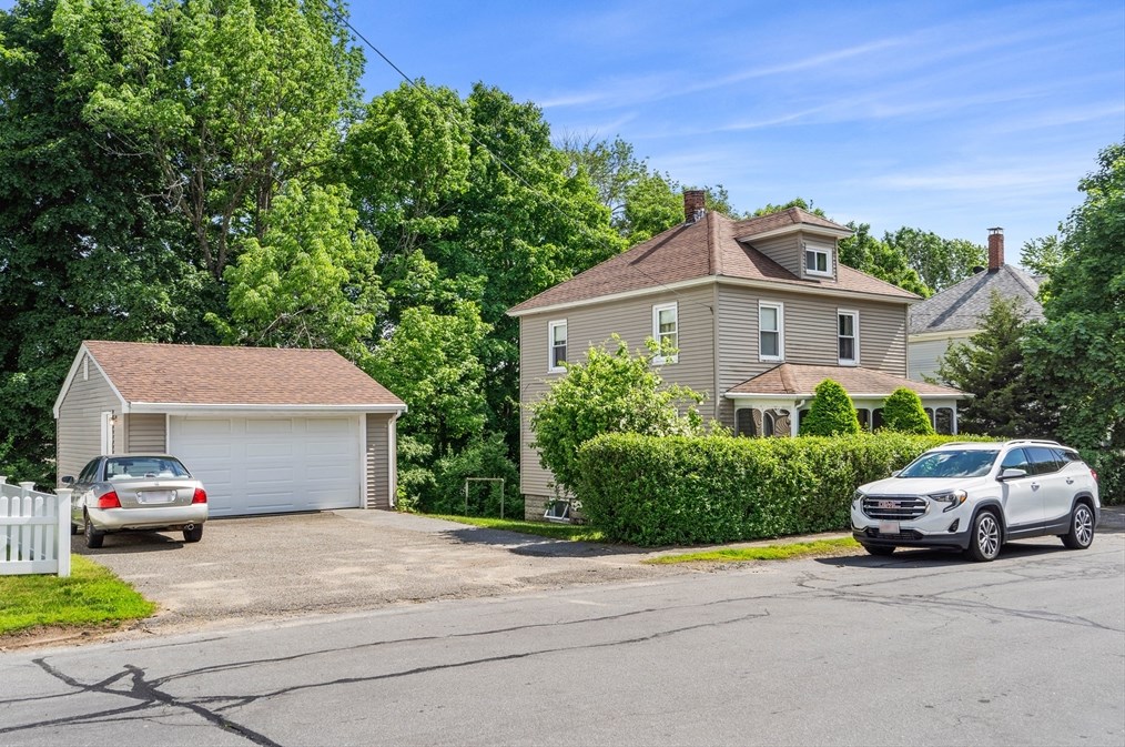 16 16 Ave, Haverhill MA 01830-2618 exterior