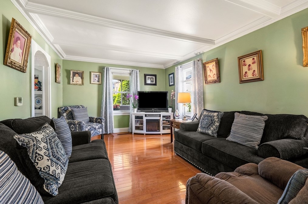 16 16 Ave, Haverhill MA 01830-2618 exterior