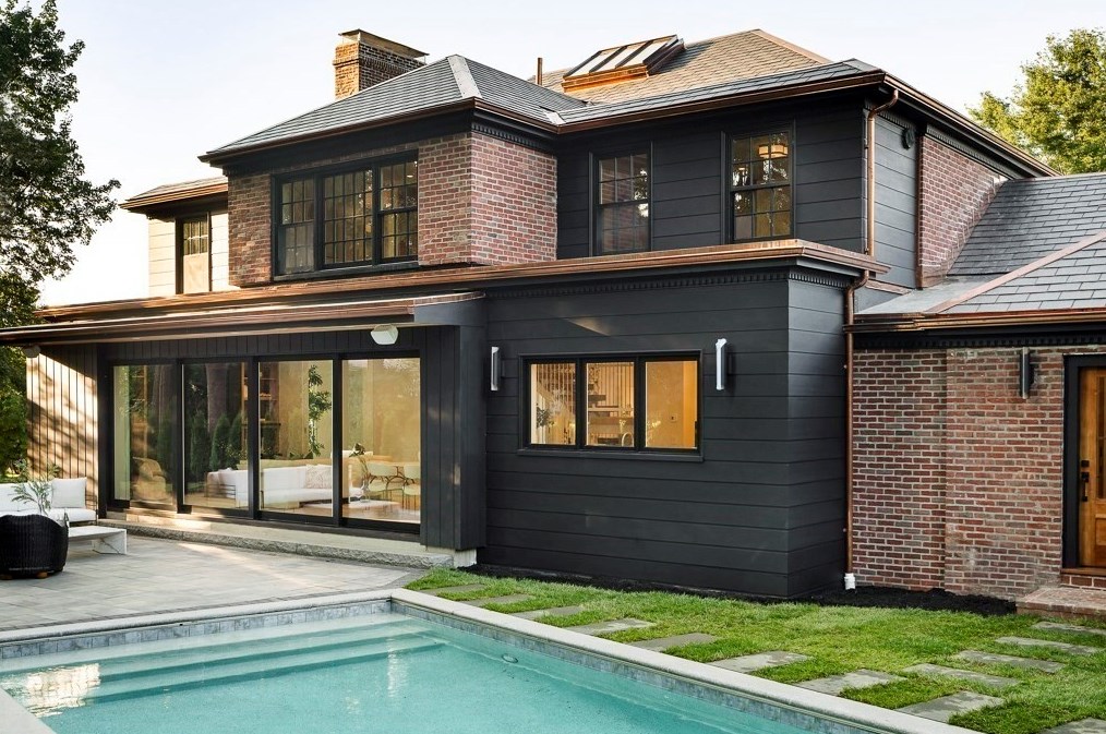 115 Mandalay Rd, Newton MA 02459-1336 exterior