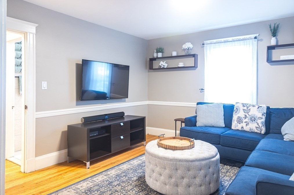 20 Eastman Ave, Swampscott MA  01907-1247 exterior