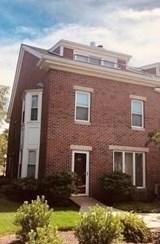 164 Quincy Shore Dr, Quincy MA 02171-2940 exterior