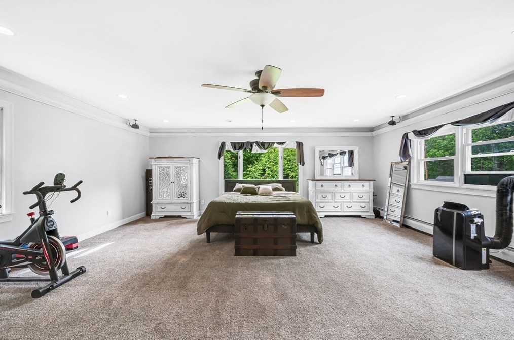 23 Reynolds Ave, Monson MA  01057-1412 exterior