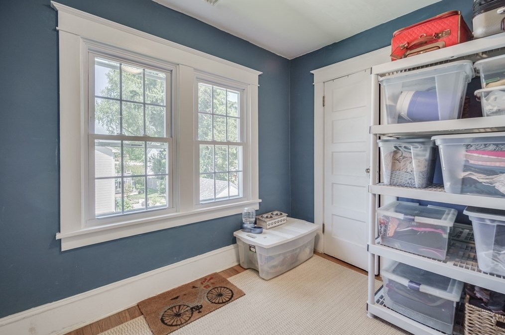 100 Lawndale St, Chicopee MA 01013-2105 exterior