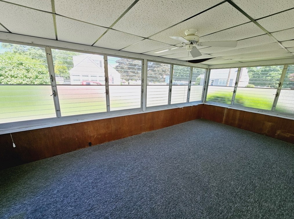 2 Meadowbrook Rd, Hudson MA 01749-1920 exterior