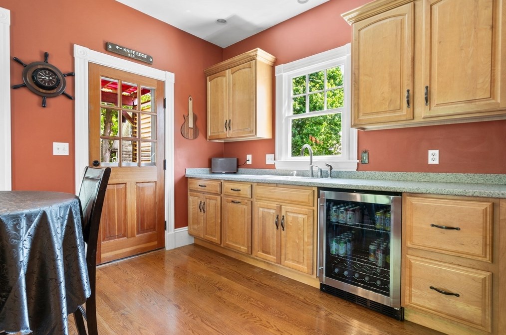 15 Braman St, Danvers MA 01923-1941 exterior