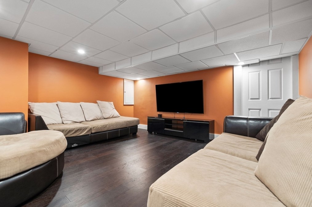 15 Braman St, Danvers MA 01923-1941 exterior