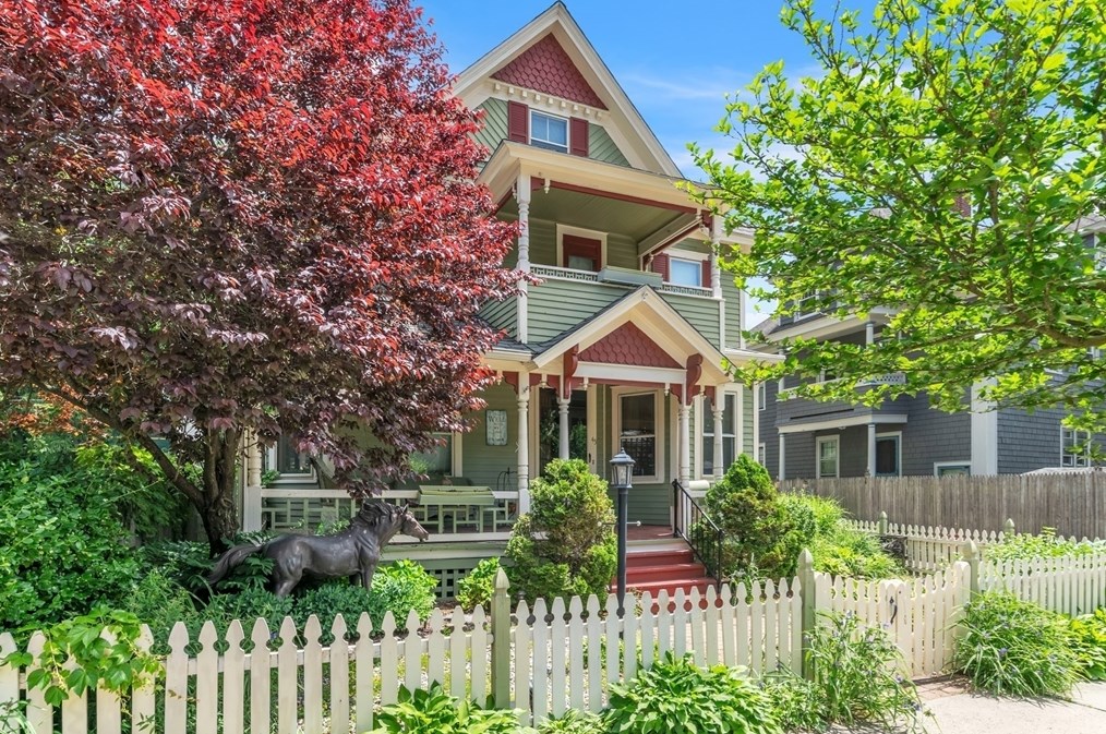 45 Greenleaf St, Springfield, MA 01108 exterior