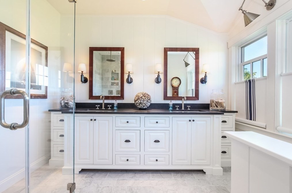 39 Seaview Ter, Chatham MA 02633-2334 exterior