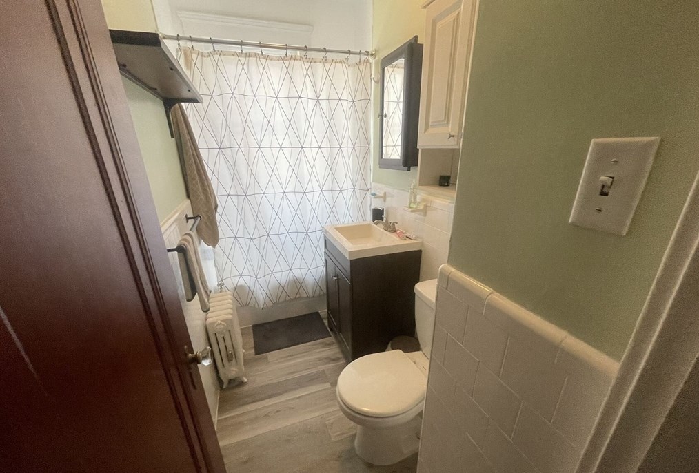 1999 Commonwealth Ave Apt 33, Boston, MA