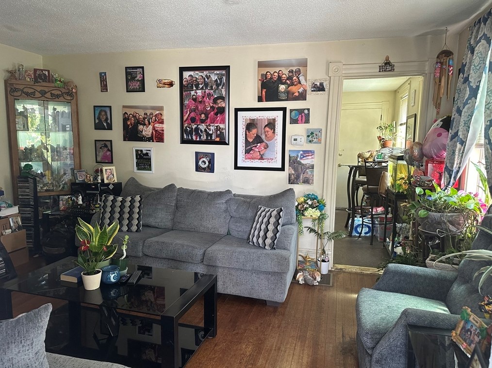 103 Conway St, Greenfield MA 01301-1516 exterior