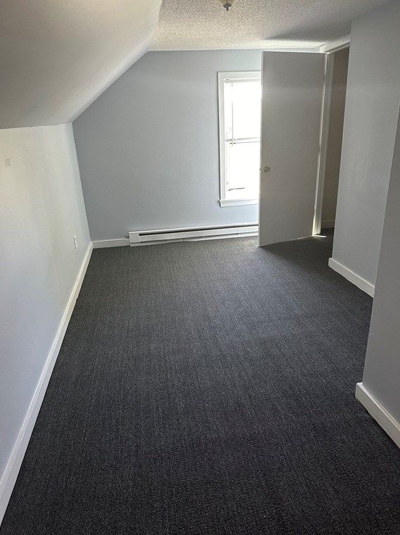 103 Conway St, Greenfield MA 01301-1516 exterior