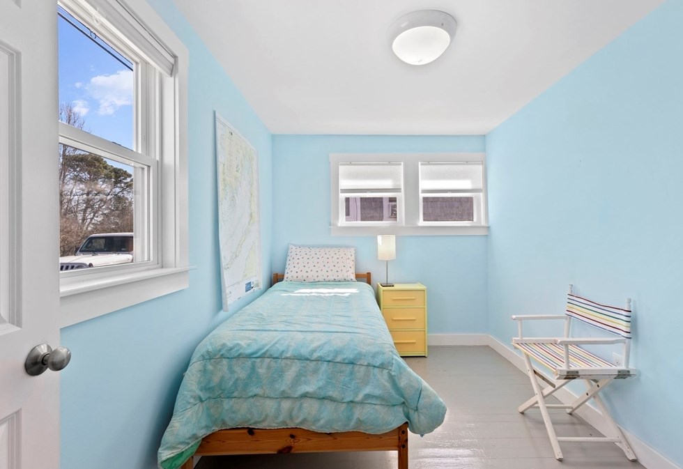 19 Channel St, Mattapoisett MA 02739-2145 exterior