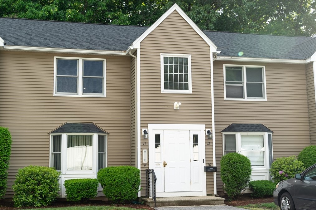 306 Aiken Ave, Lowell MA  01850-1281 exterior
