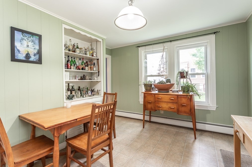 123 Huard St, Fall River MA 02721-3621 exterior