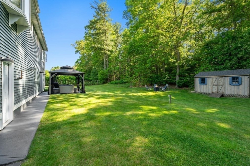 99 Keene Rd, New Bedford MA 02743-1306 exterior