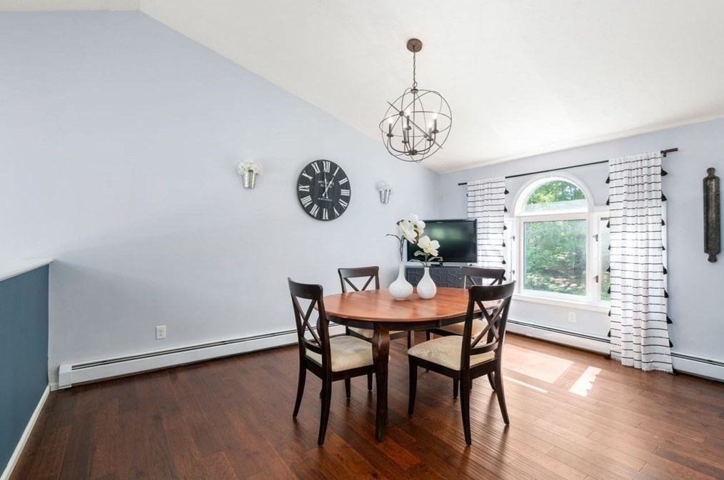 99 Keene Rd, New Bedford MA 02743-1306 exterior