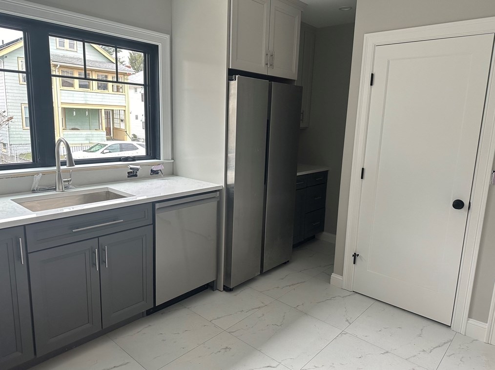 39 Cornell St #1, Arlington, MA 02474