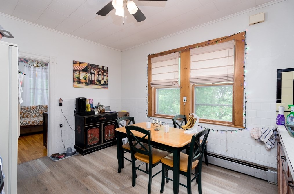 11 Maynard Ave, Webster MA 01570-2616 exterior