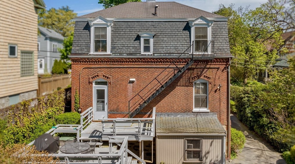 51 Rockview St, Boston MA exterior