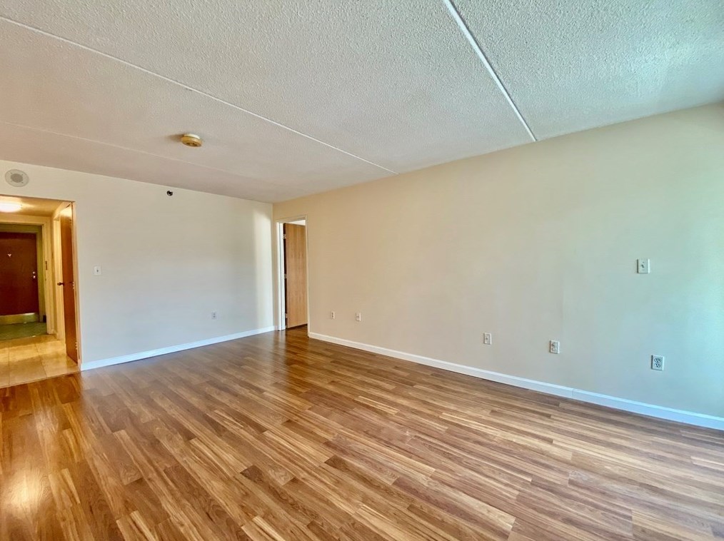 200 Cove Way #315, Quincy, MA 02169